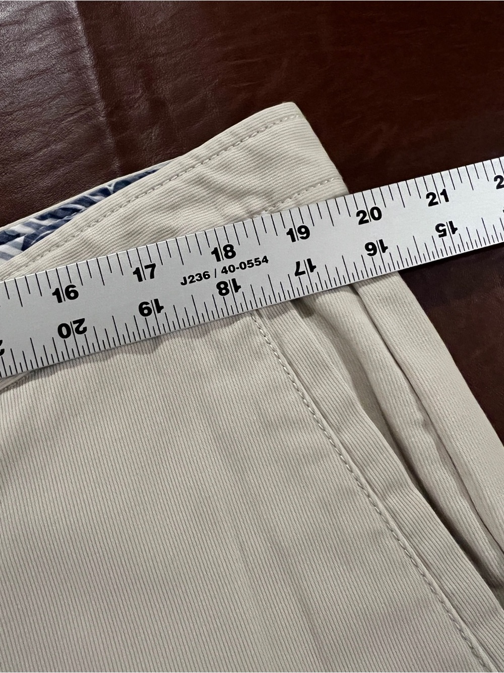 Tommy Bahama Boracay Chino Shorts - Size 38 (Fit 36) - Picture 12 of 16